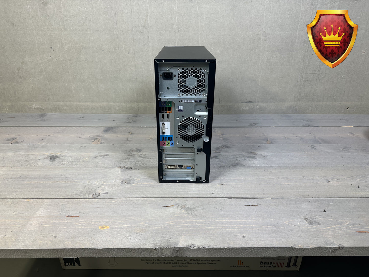 HP Z240 workstation I7 7th Gen 16GB 256GB SSD + Gigabyte GV-N220-1GB videokaart