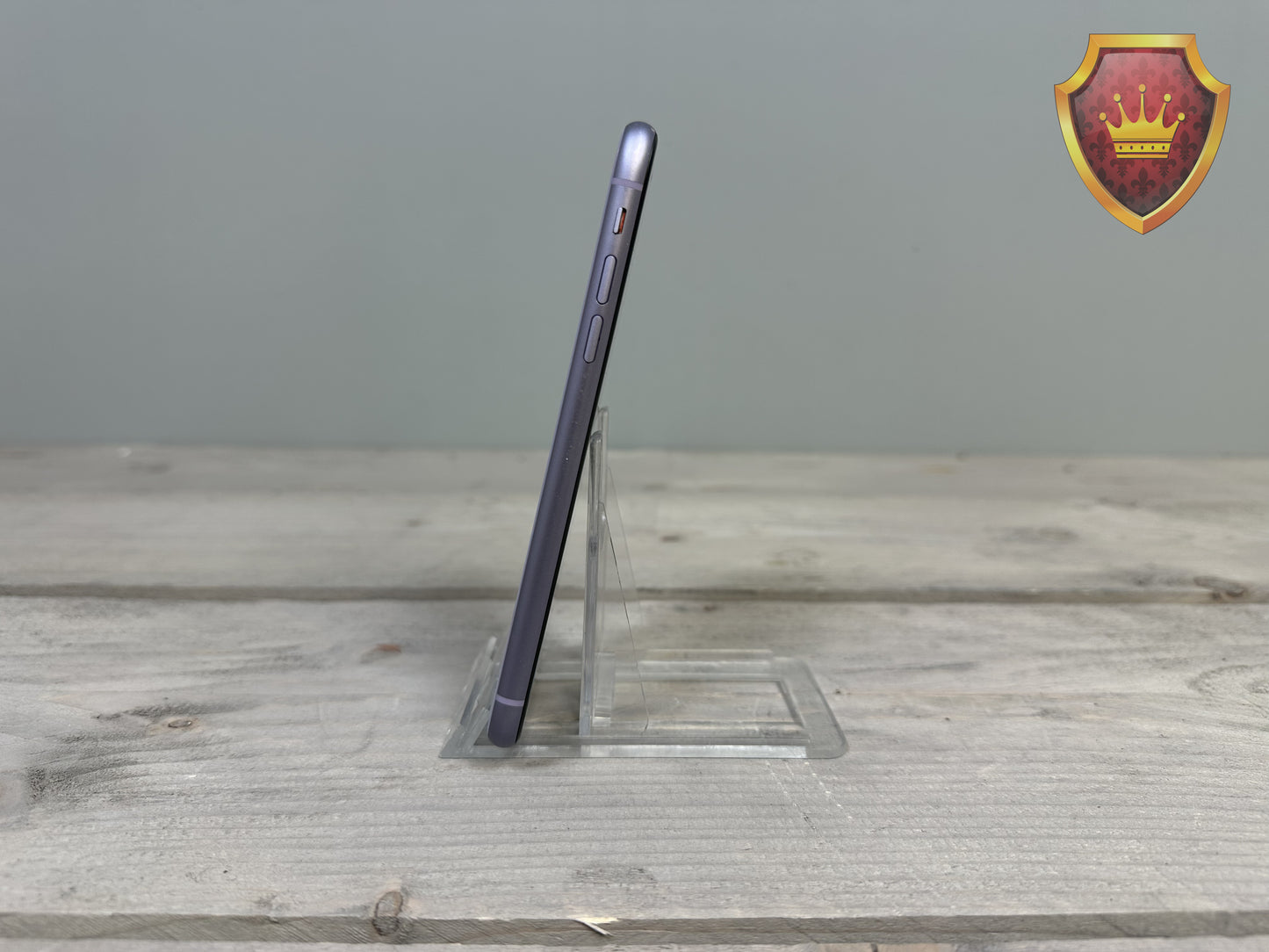 Iphone 11 64 GB Paars met beschermhoesje