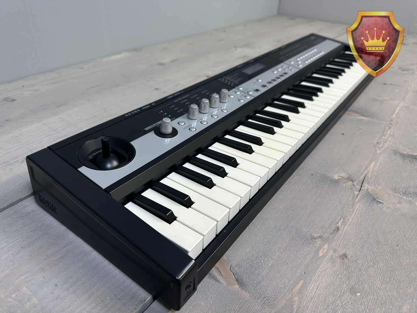 Korg microSTATION MW1 Synthesizer