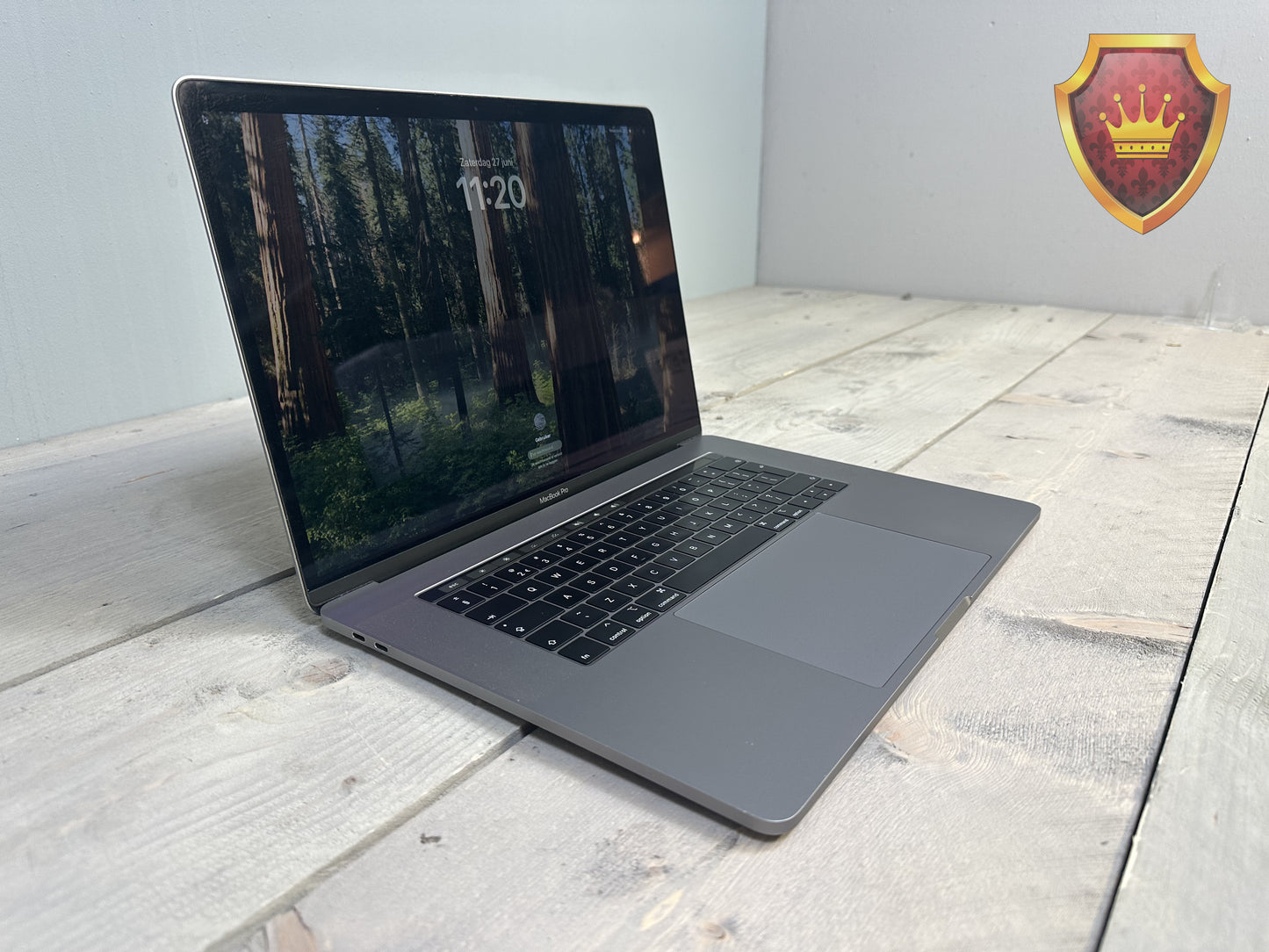 MacBook Pro 15 inch BTO\CTO 2019 Model Intel Core i9 (Radeon Pro Vega 20 4GB 32GB RAM Upgrade)