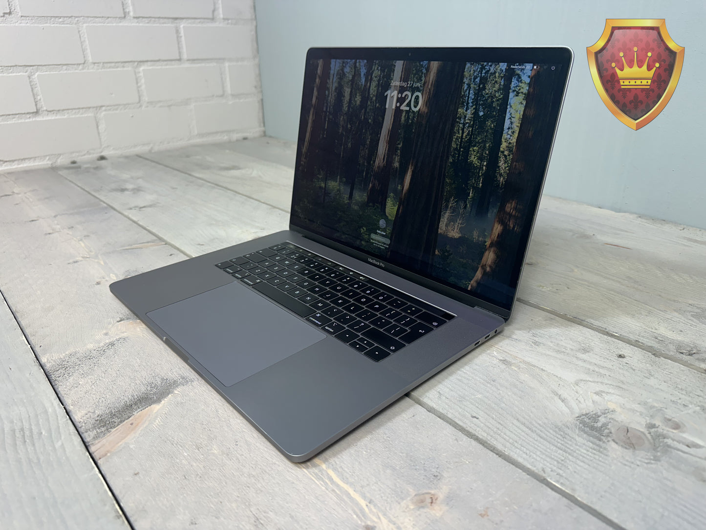 MacBook Pro 15 inch BTO\CTO 2019 Model Intel Core i9 (Radeon Pro Vega 20 4GB 32GB RAM Upgrade)