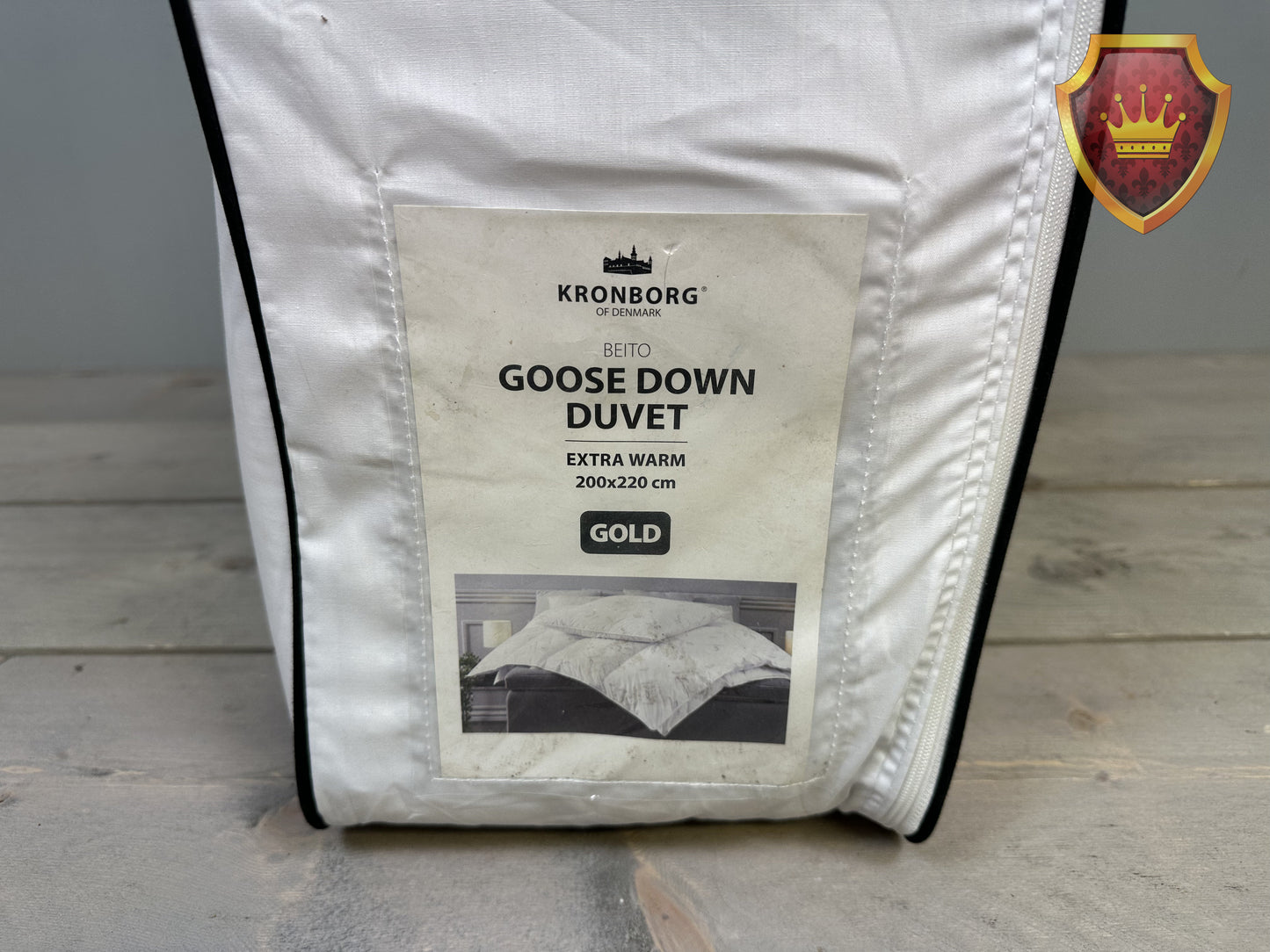 Kronborg Beito Goose Down Duvet Gold 200x220 Extra Warm