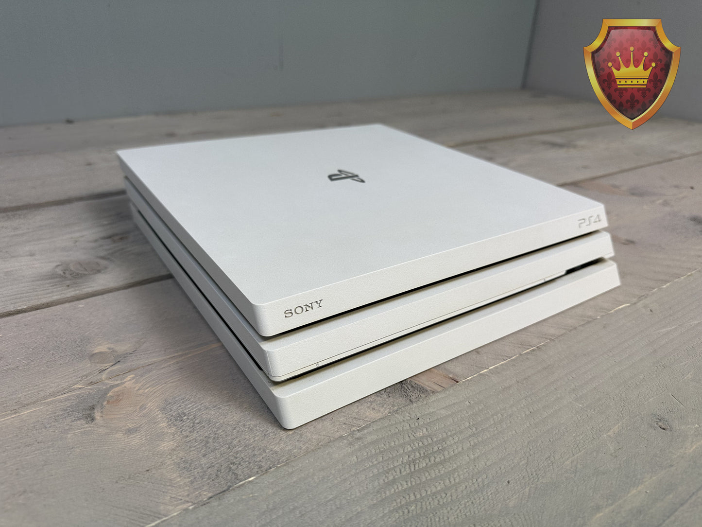Sony PlayStation 4 Pro 1TB Glacier White CUH-7016B