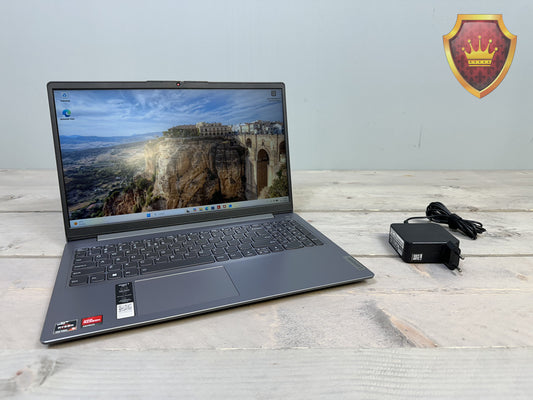 Lenovo IdeaPad 3 15ALC6 Ryzen 5 5500U 8GB 256GB SSD