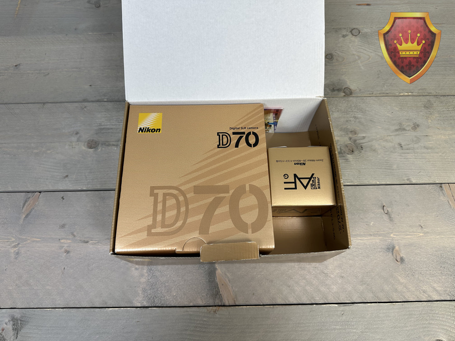 Nikon D70 DSLR Camera Kit 28-80mm Nieuw in Doos