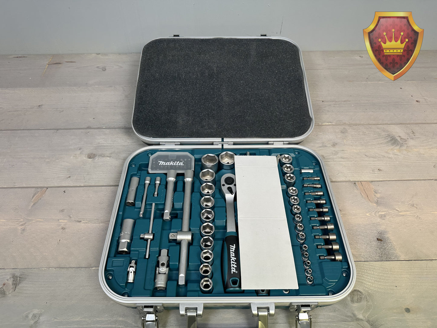 Makita 150-delige Gereedschapset Aluminium Koffer