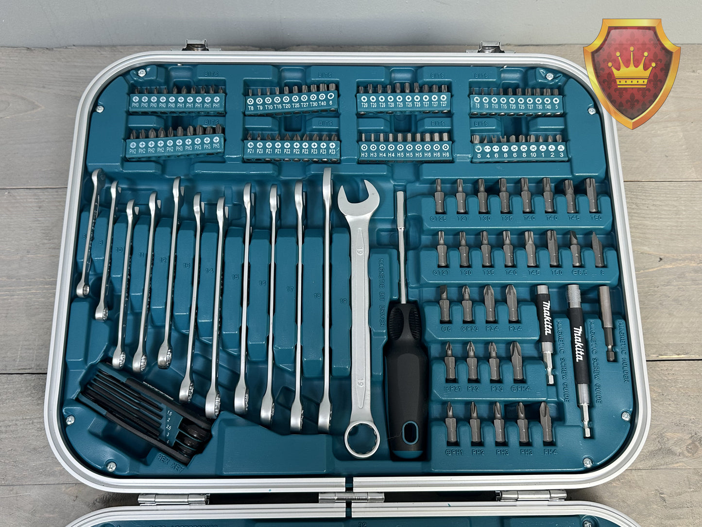Makita 150-delige Gereedschapset Aluminium Koffer