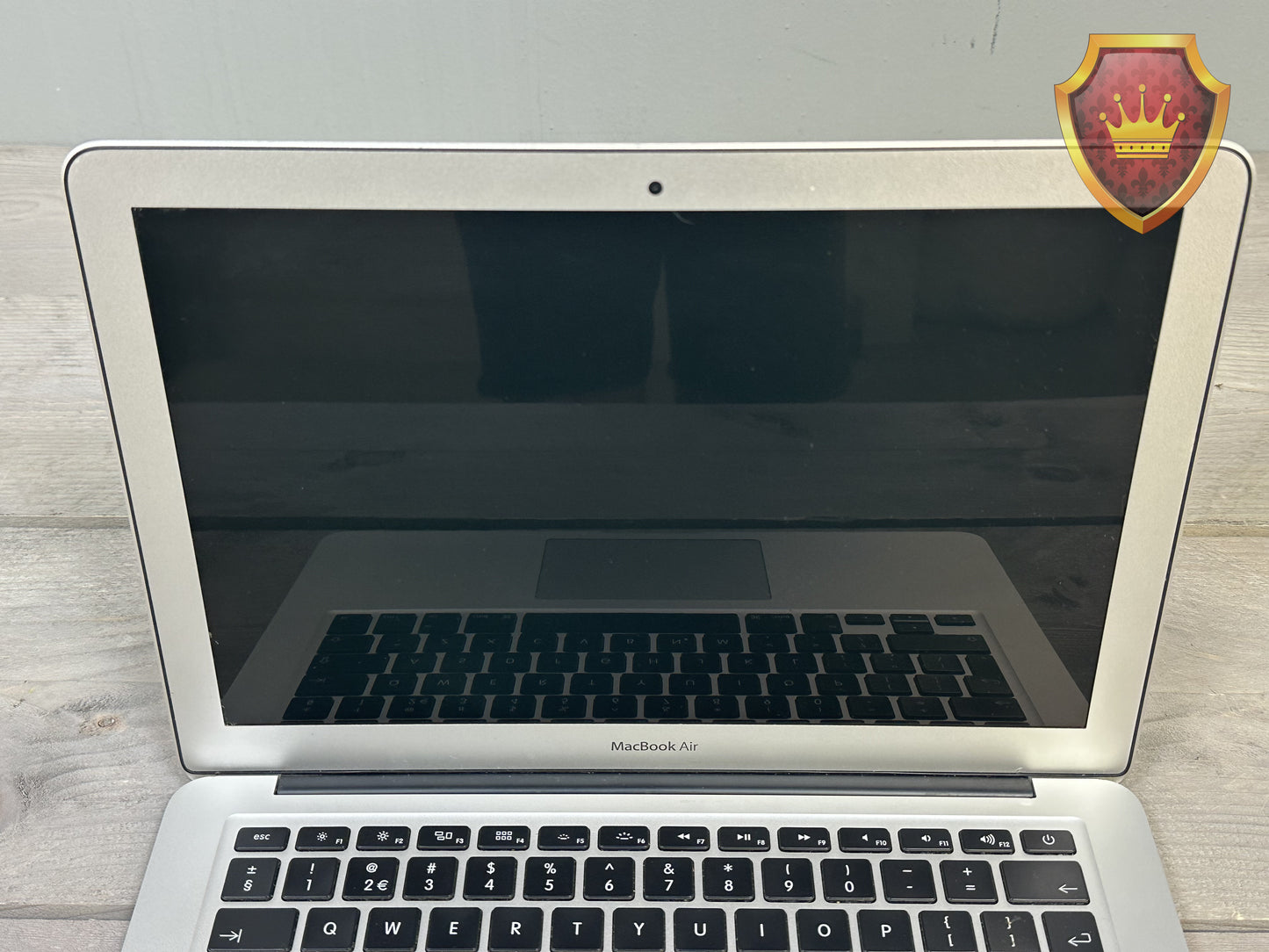 Apple MacBook Air 13 Inch Early 2015 i5 8GB 128GB SSD