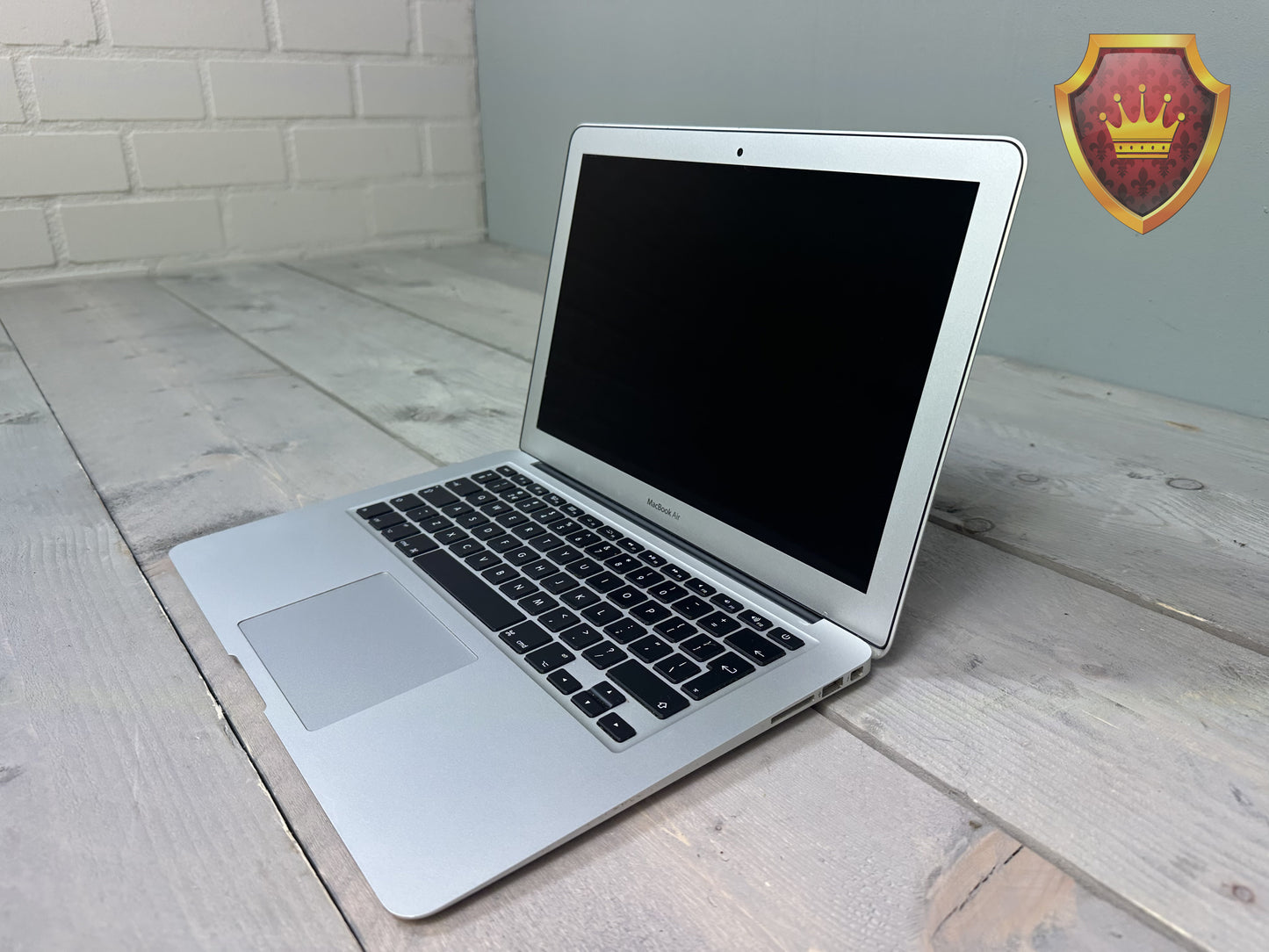 Apple MacBook Air 13 Inch Early 2015 i5 8GB 128GB SSD