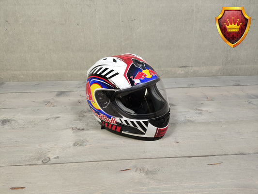 Red Bull motorhelm met vizier