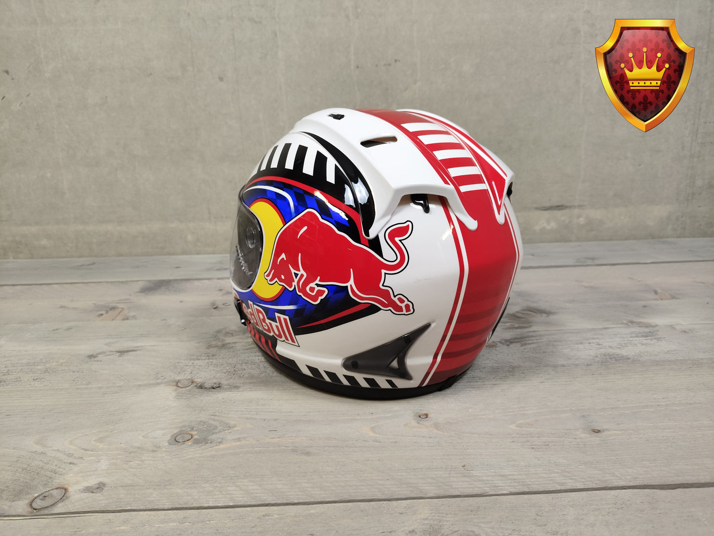 Red Bull motorhelm met vizier