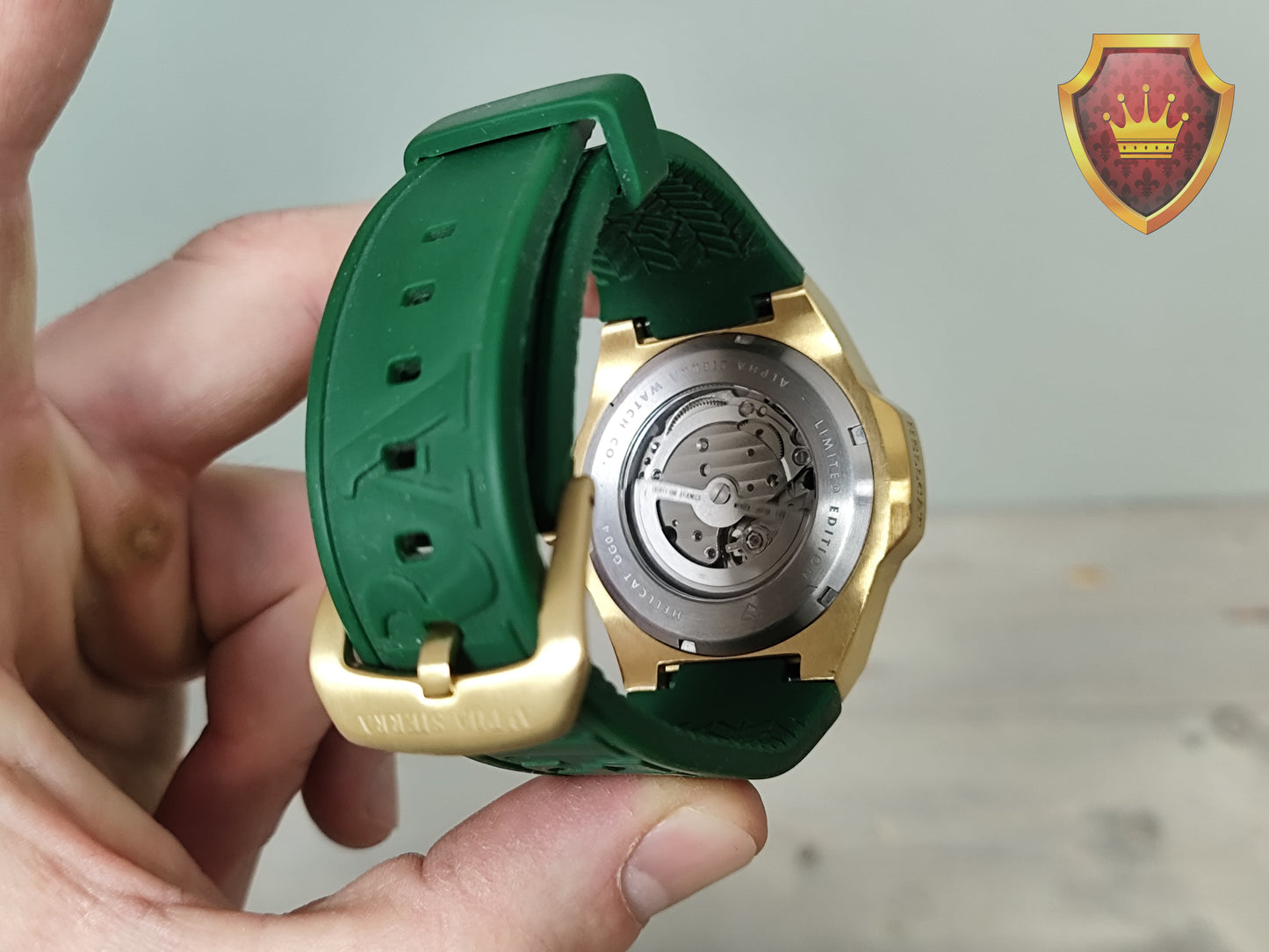 Alpha Sierra Hellcat GG04 horloge groen met doos en certificaat