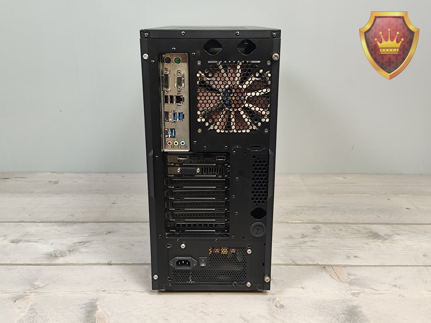 Custom Gaming Desktop i7-6700 RX580 8GB 16GB RAM