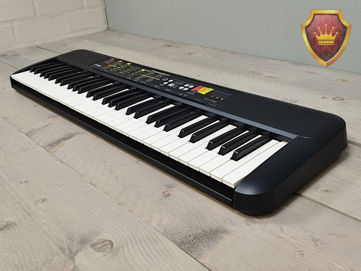 Yamaha PSR-F52 keyboard met standaard