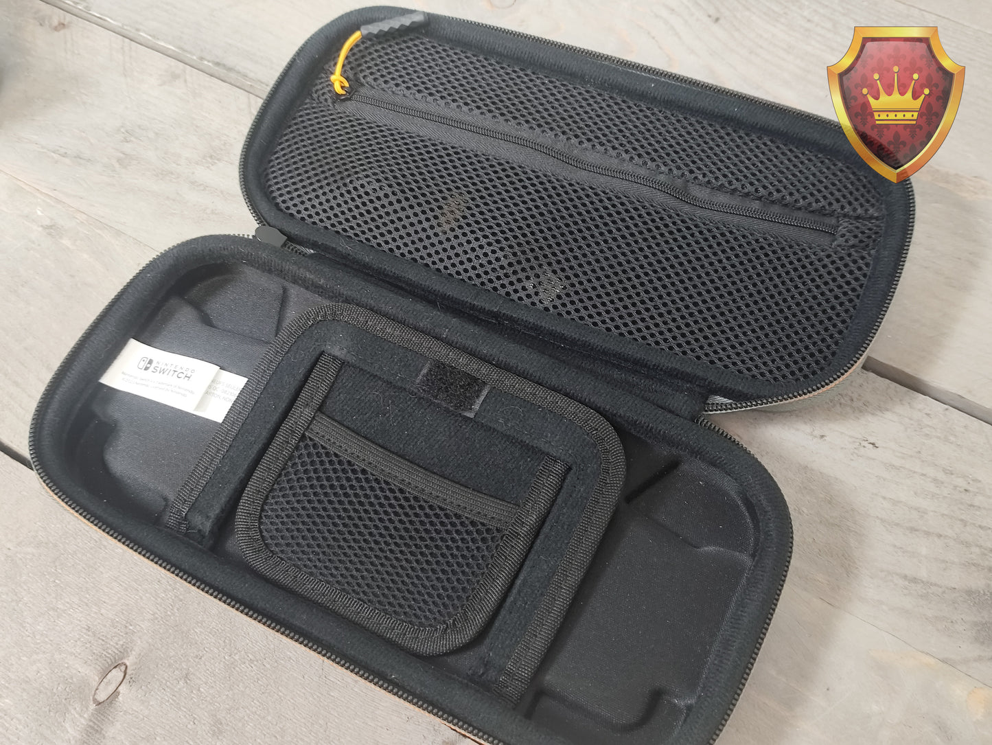 Nintendo Switch V2, 128GB fortnite, Zelda Case, 3th party controller - Nieuwstaat