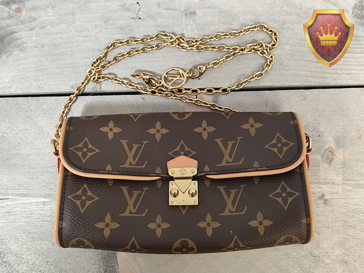 Louis Vuitton Pochette Camille Monogram M13566V - NIEUWSTAAT