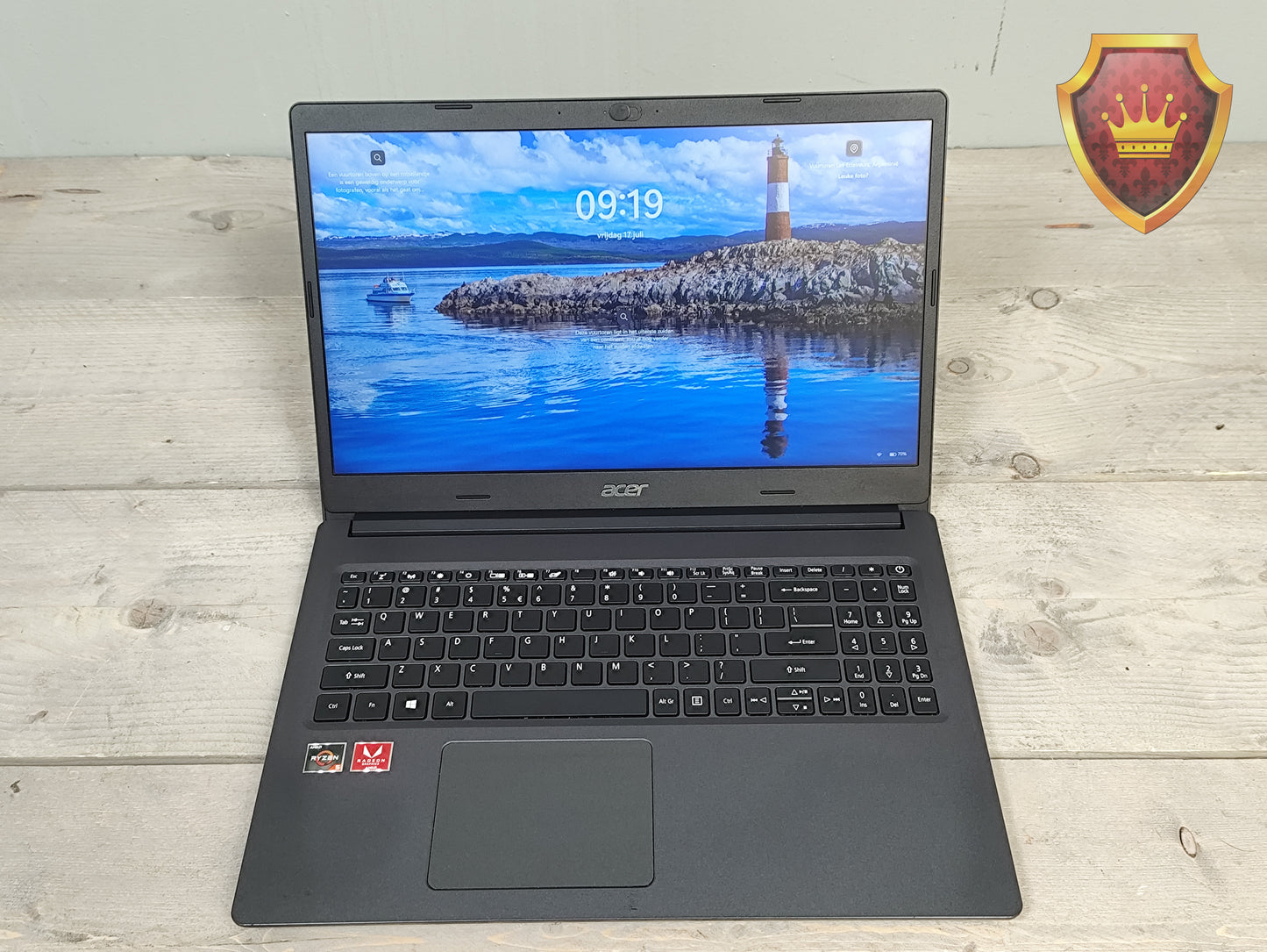 Acer Extensa 215-22 Ryzen 5 8GB 256GB SSD Vega 8 Graphics