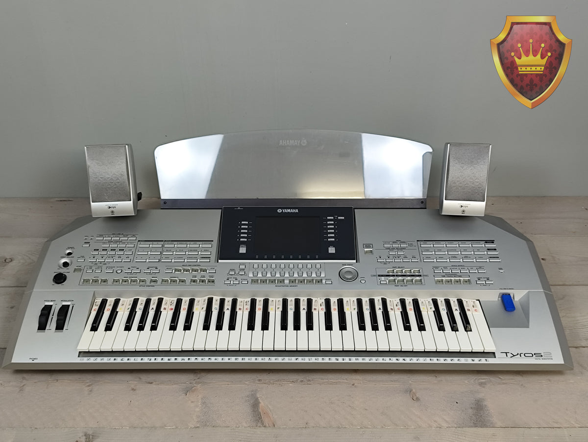 Yamaha Tyros2 Digital Workstation + Transporthoes en meer